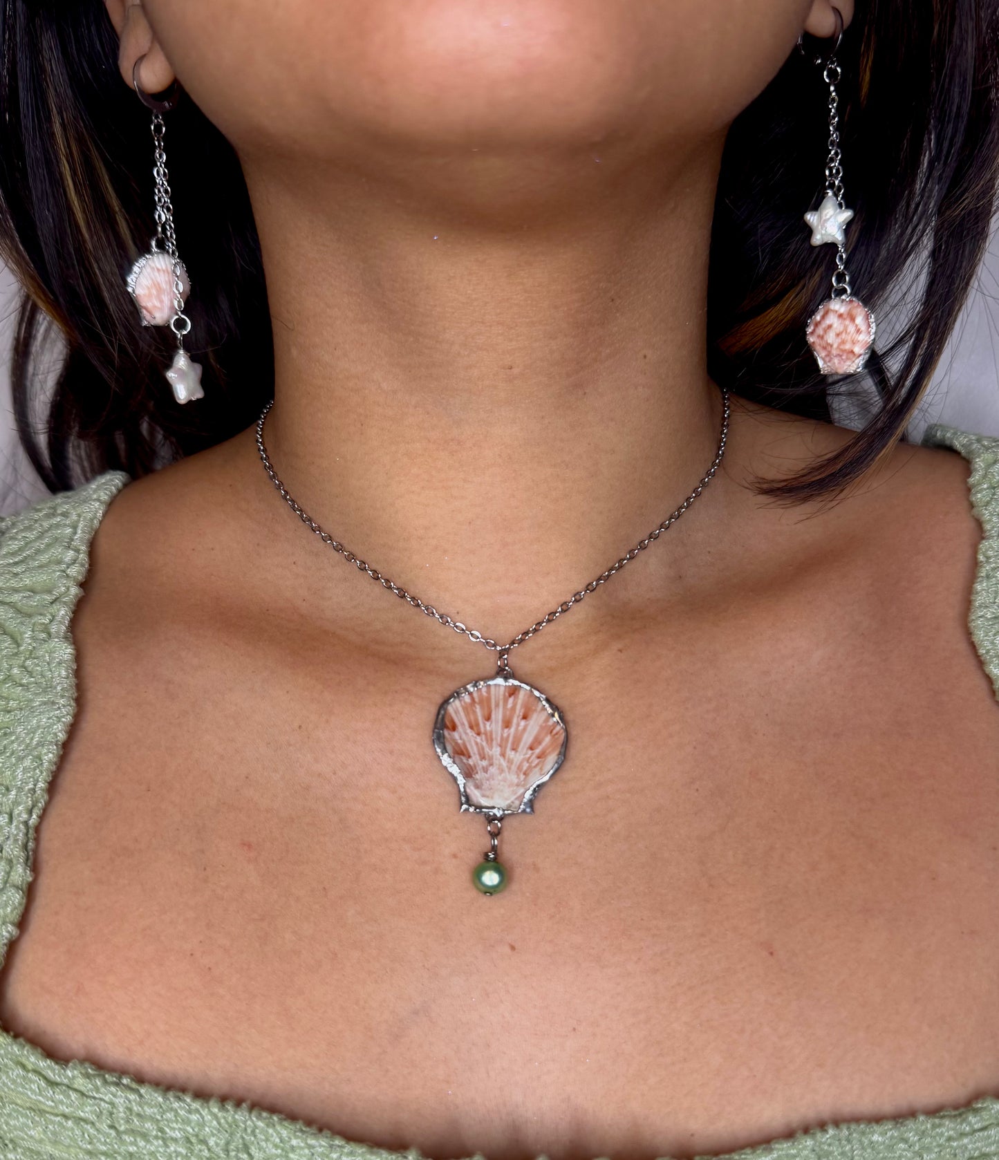 Flat Scallop Necklace (left)