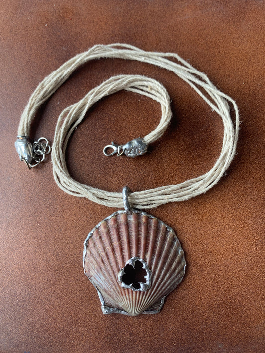 Broken Scallop Necklace