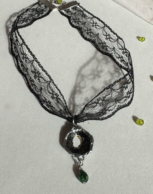 Dusk Choker